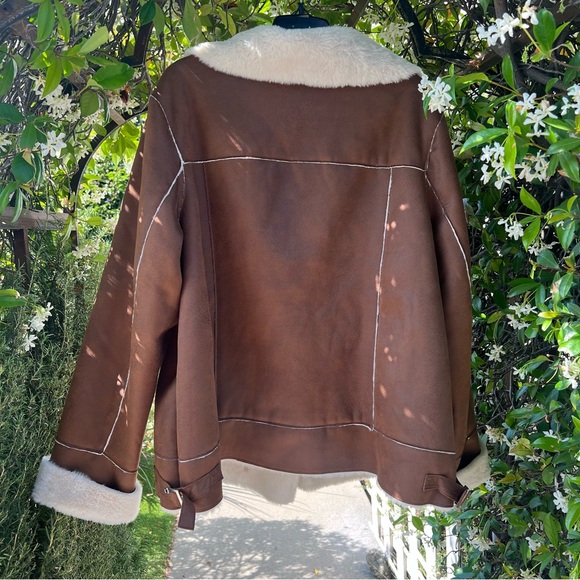 Faux shearling jacket - Picture 4 of 8
